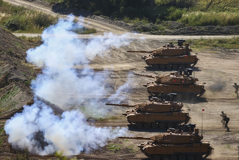 EFES-2026 Tatbikatı'nın seçkin gözlemci gününün gündüz safhası başladı
