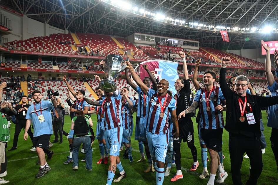 Trabzonspor, 10. kez Türkiye Kupası'nı kazandı