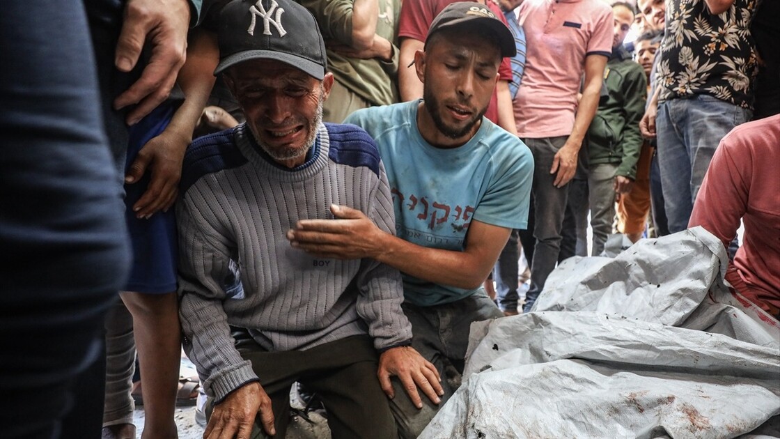 İsrail'in Gazze'de sürdürdüğü saldırılarda 2 Filistinli hayatını kaybetti