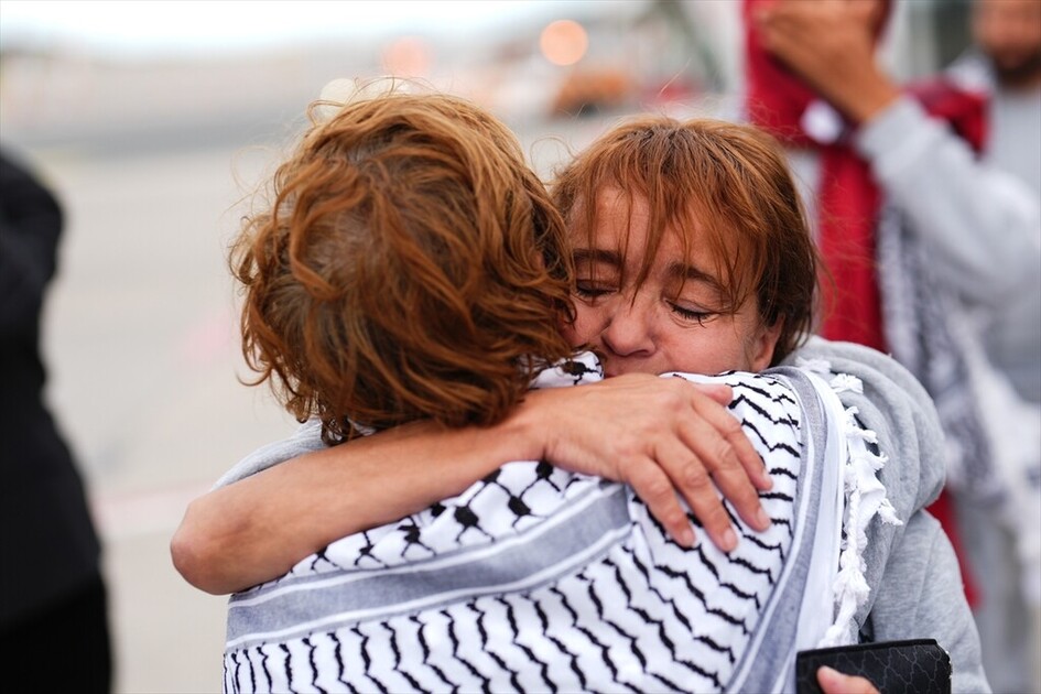 Участники флотилии Global Sumud рассказали об израильском насилии после задержания