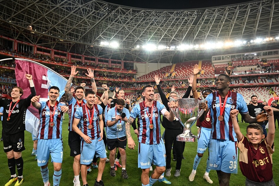 Trabzonspor, 10. kez Türkiye Kupası'nı kazandı