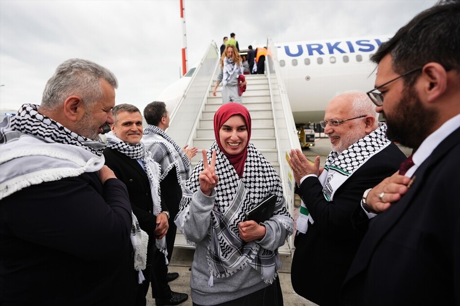 Участники флотилии Global Sumud рассказали об израильском насилии после задержания