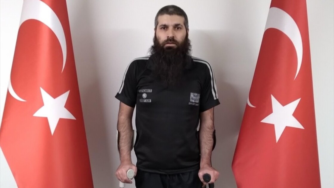 MİT'in gerçekleştirdiği operasyonla 10 DEAŞ'lı terörist Suriye'de yakalandı