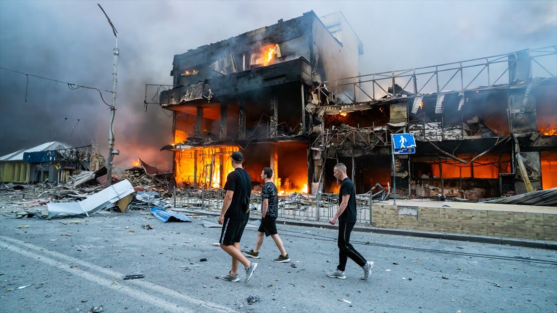Rusya Kiev'i balistik füzelerle hedef aldı