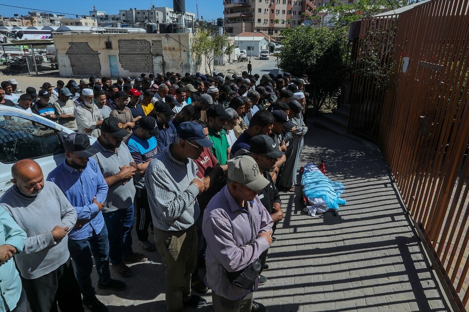İsrail'in Han Yunus'a düzenlediği saldırıda bir çocuk yaşamını yitirdi