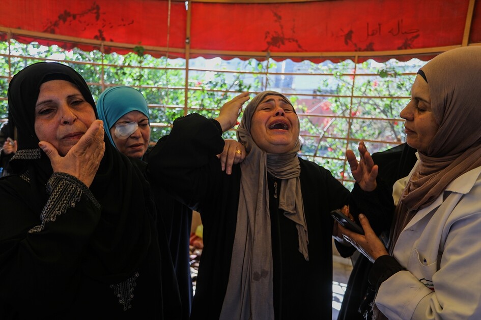 İsrail'in Han Yunus'a düzenlediği saldırıda bir çocuk yaşamını yitirdi