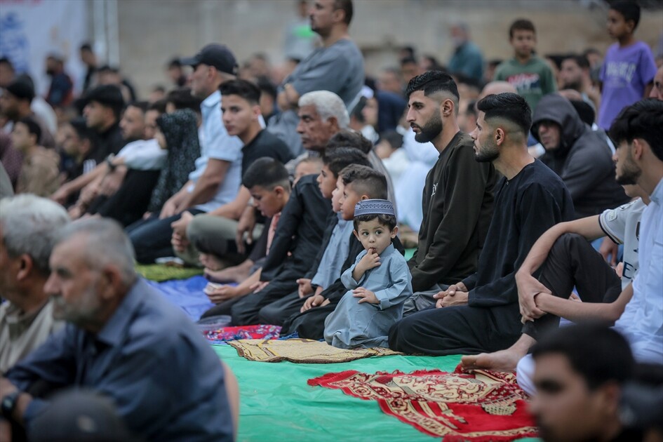 Gazze'de Kurban Bayramı namazı kılındı
