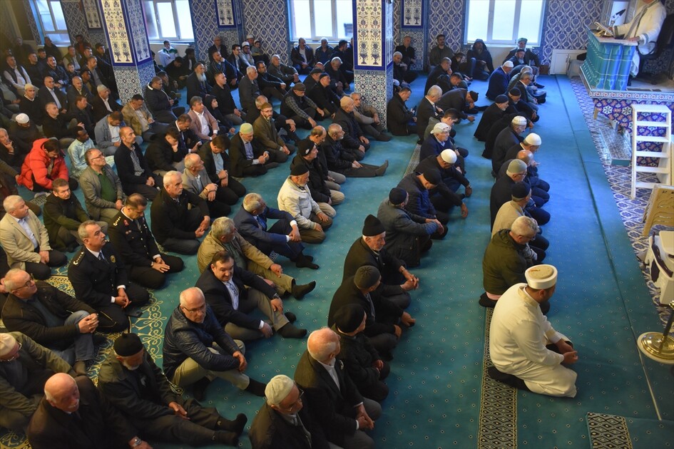 Gümüşhane'de Kurban Bayramı namazı kılındı