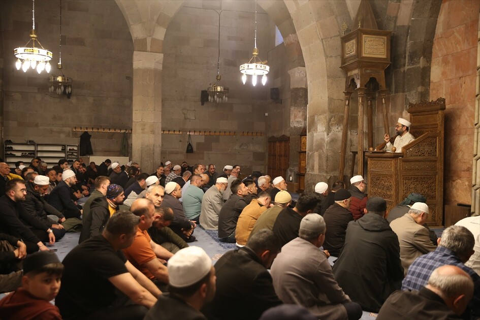 Kayseri'de Kurban Bayramı namazı kılındı