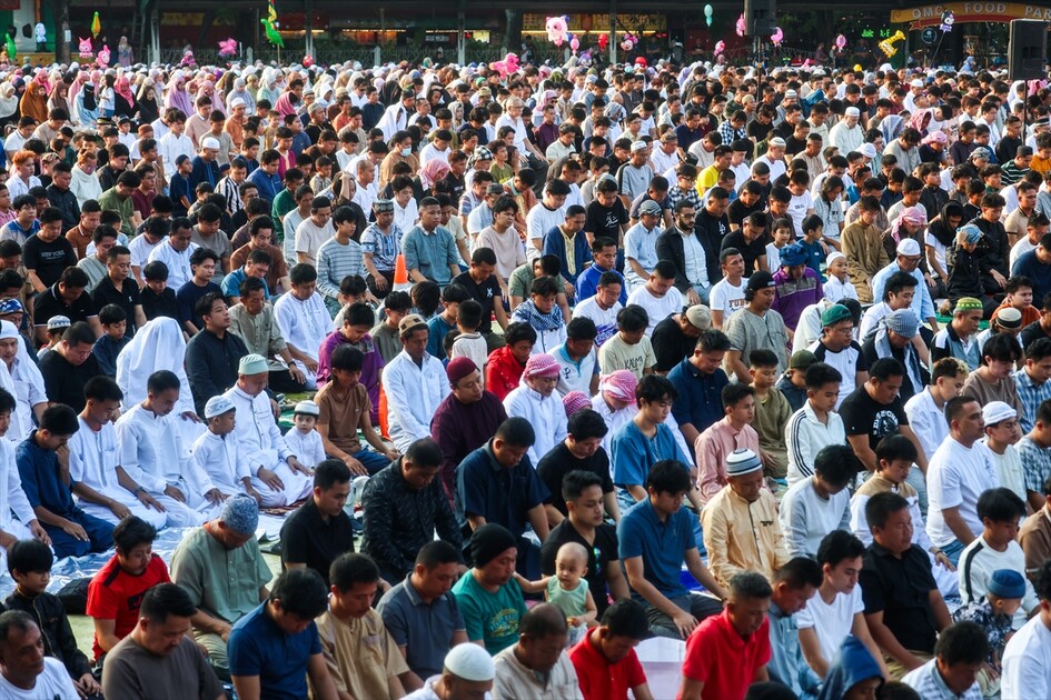 Filipinler'de Kurban Bayramı namazı kılındı