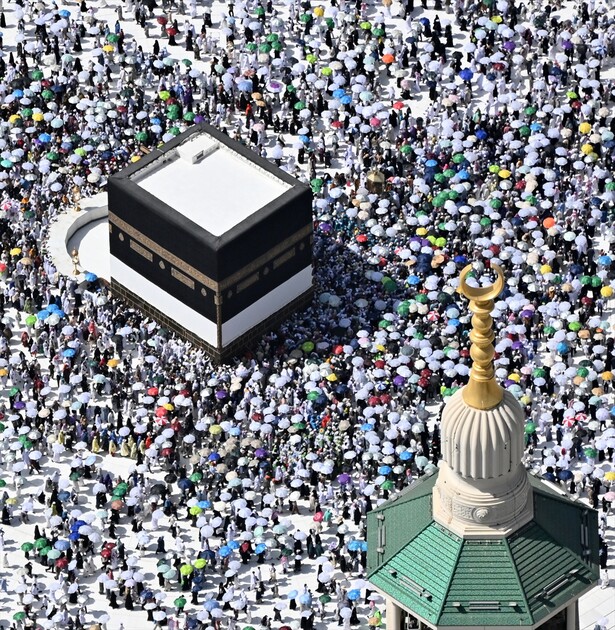 Hacılar Kabe'ye vedaya hazırlanıyor