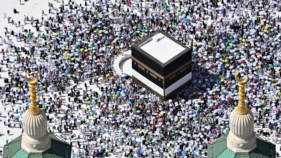 Hacılar Kabe'ye vedaya hazırlanıyor