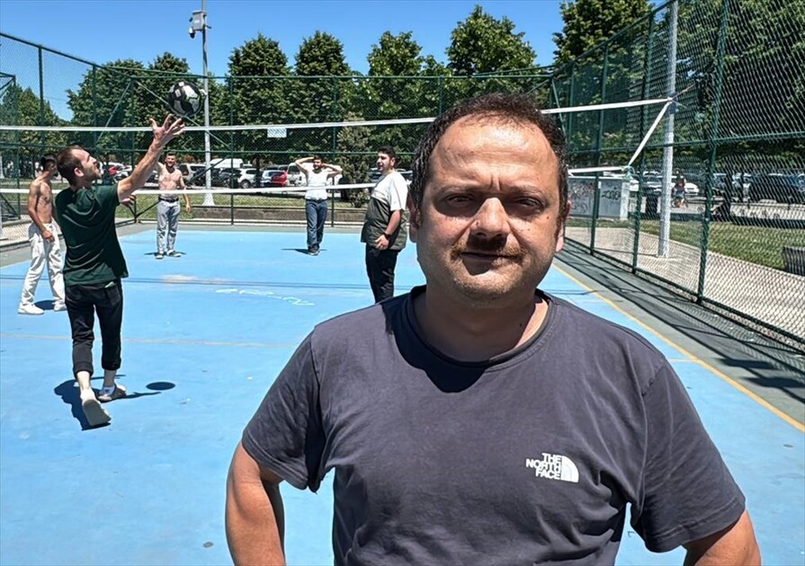 İstanbul'da vatandaşlar bayramın son gününde sahillere akın etti