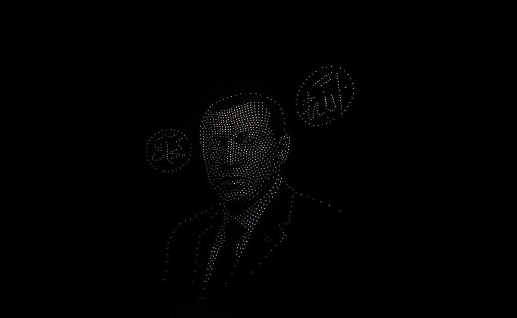 İstanbul'un fethinin 573. yıl dönümünde dronlu ışık gösterisi