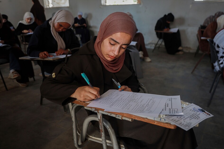 لأول مرة منذ الإبادة بغزة.. بدء امتحانات ثانوية معاهد الأزهر