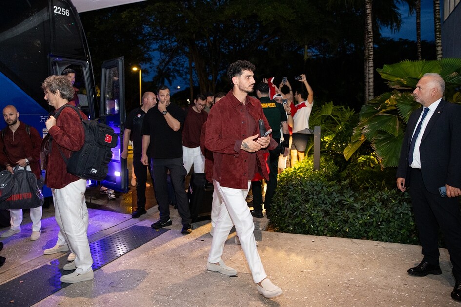 المنتخب التركي يصل الولايات المتحدة لخوض منافسات المونديال