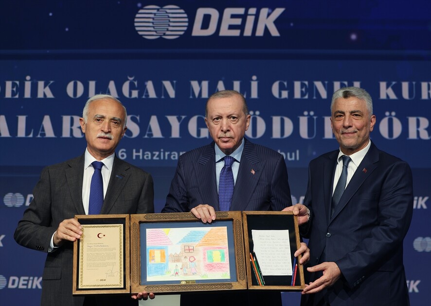Cumhurbaşkanı Erdoğan, DEİK 39. Genel Kurulu ve Ustalara Saygı Ödül Töreni'nde konuştu