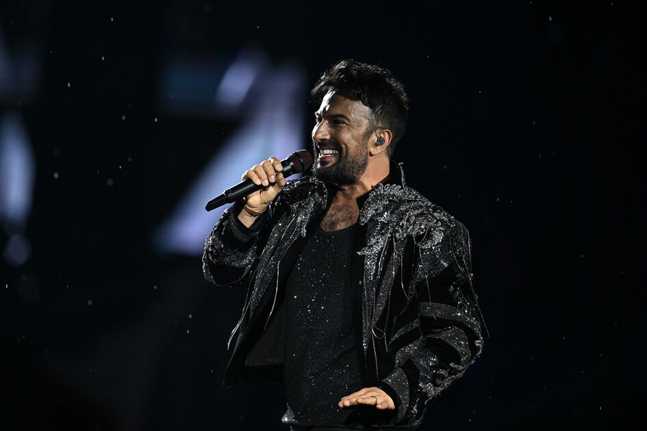 Tarkan, Başkent Millet Bahçesi'nde konser verdi