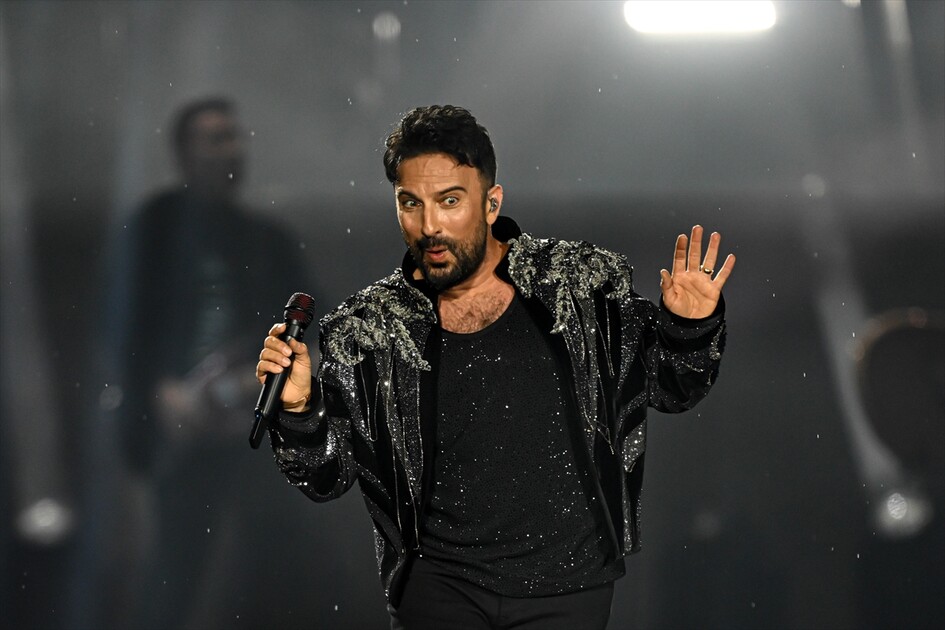 Tarkan, Başkent Millet Bahçesi'nde konser verdi