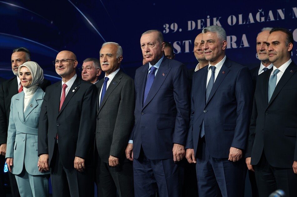 Cumhurbaşkanı Erdoğan, DEİK 39. Genel Kurulu ve Ustalara Saygı Ödül Töreni'nde konuştu