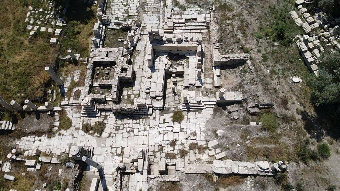 Stratonikeia Antik Kenti'nde buluntuların üçte birini Türk dönemi eserleri oluşturuyor