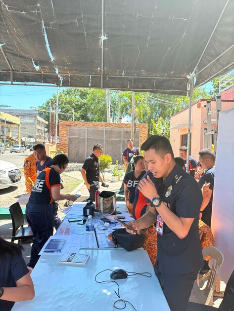 Filipinler'in Mindanao bölgesinde meydana gelen 7,8 büyüklüğündeki depremde 15 kişi öldü