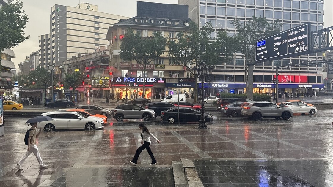 Ankara'da yağmur