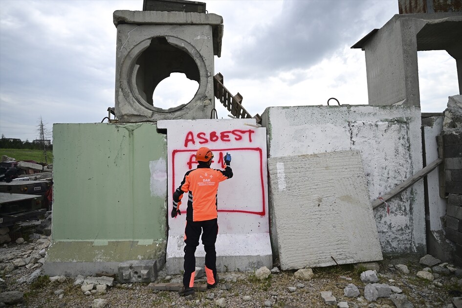 TSK İnsani Yardım Tugayı'nda arama kurtarma tatbikatı düzenlendi