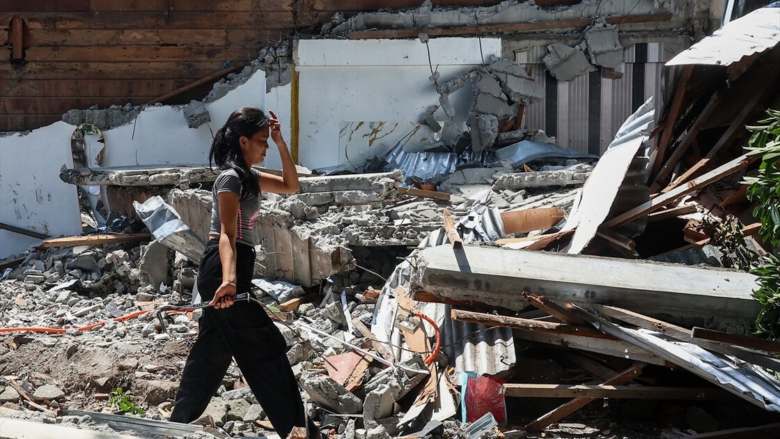 Filipinler’in Mindanao bölgesinde meydana gelen 7,8 büyüklüğündeki depremde ölü sayısı 45’e yükseldi