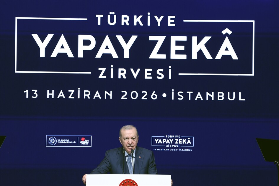 أردوغان: سنطلق برنامجا وطنيا لمحو الأمية بمجال الذكاء الاصطناعي