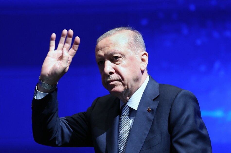 أردوغان: سنطلق برنامجا وطنيا لمحو الأمية بمجال الذكاء الاصطناعي