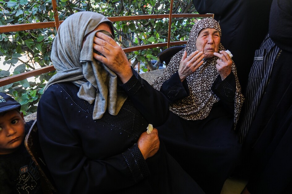 Han Yunus’ta İsrail saldırısında hayatını kaybedenler için cenaze töreni düzenlendi