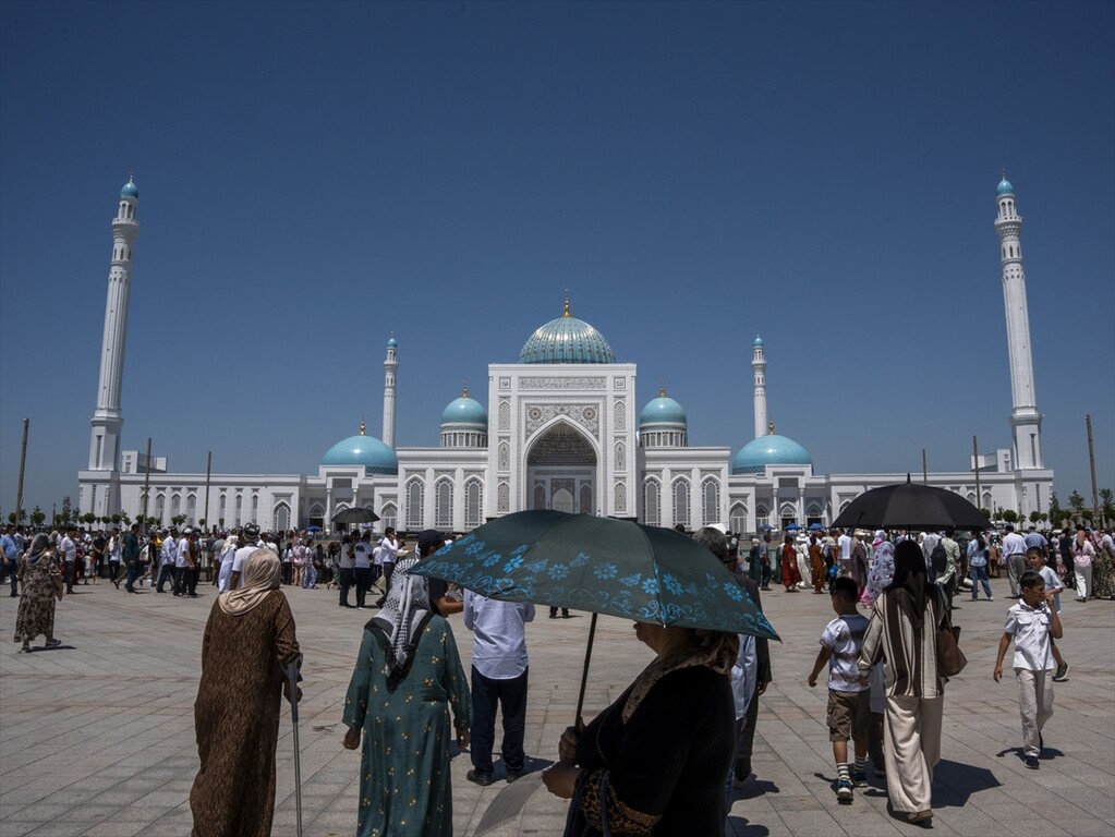 Özbekistan'da Mart ayında hizmete açılan İmam Buhari Külliyesi, inanç turizminin yeni merkezi oldu
