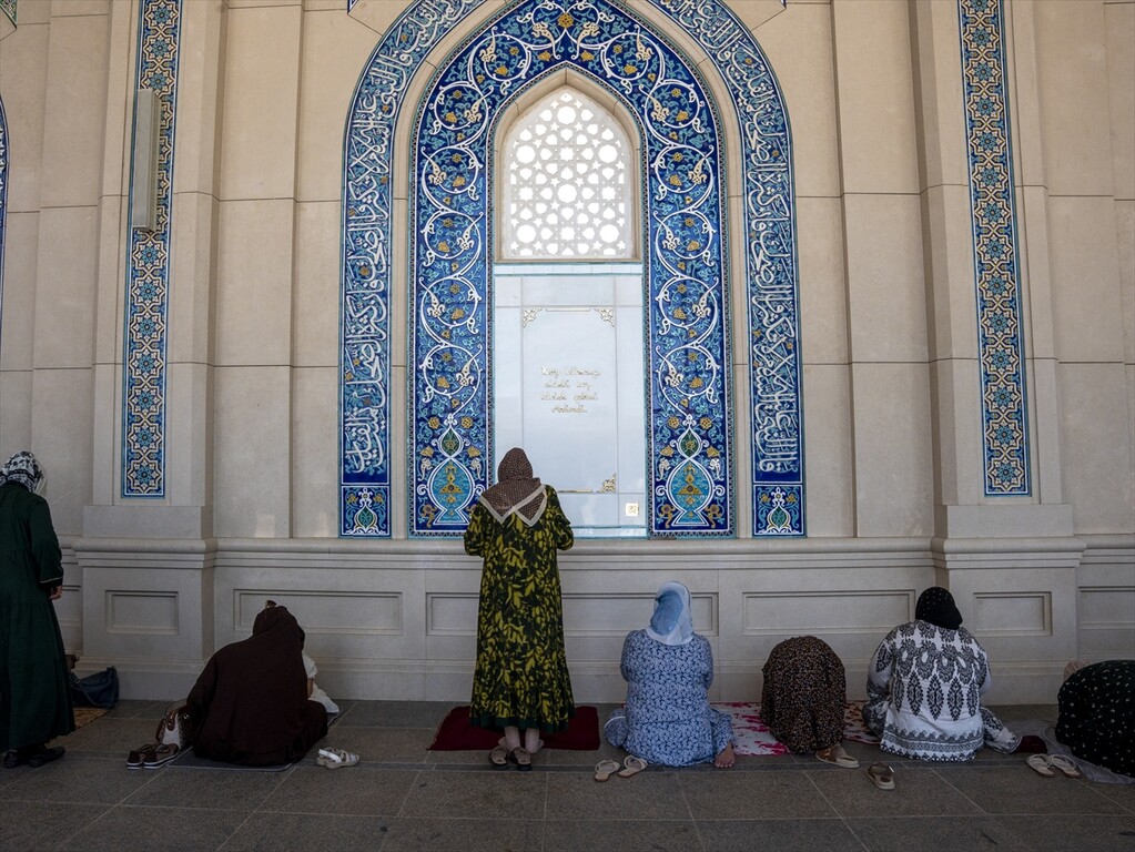 Özbekistan'da Mart ayında hizmete açılan İmam Buhari Külliyesi, inanç turizminin yeni merkezi oldu