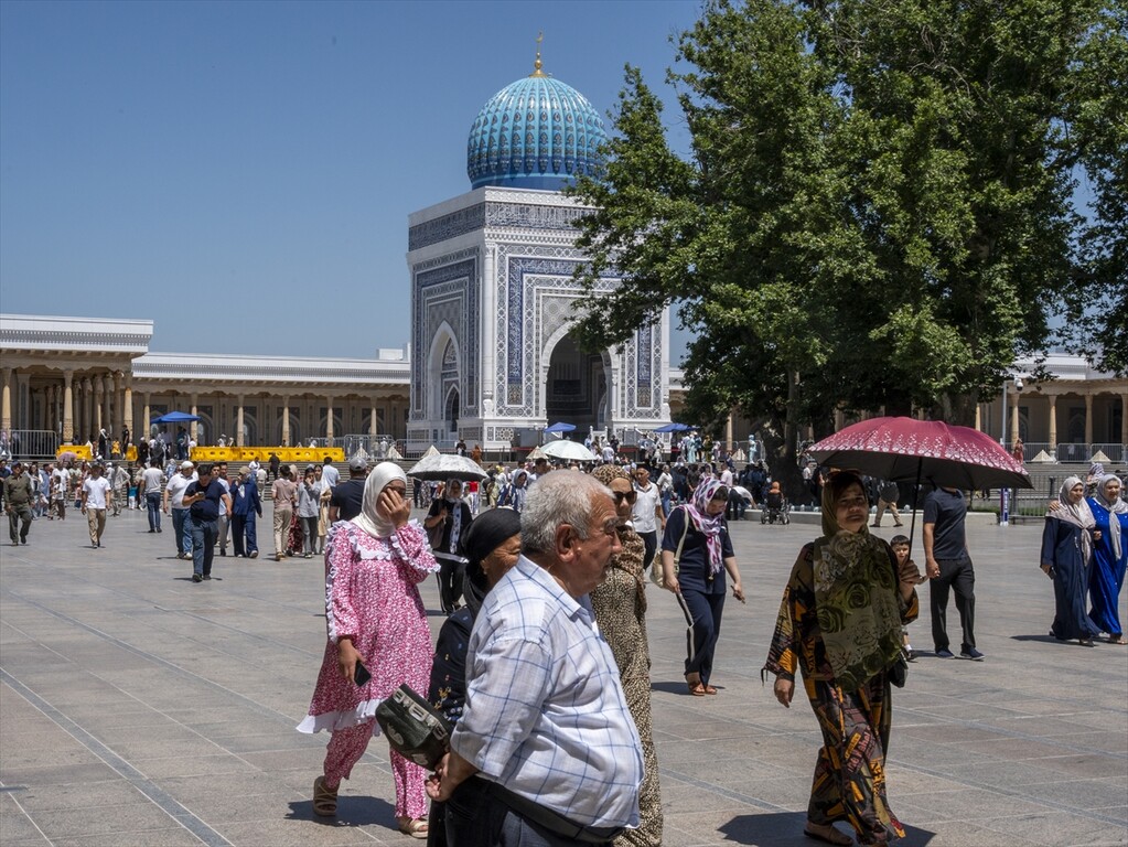 Özbekistan'da Mart ayında hizmete açılan İmam Buhari Külliyesi, inanç turizminin yeni merkezi oldu