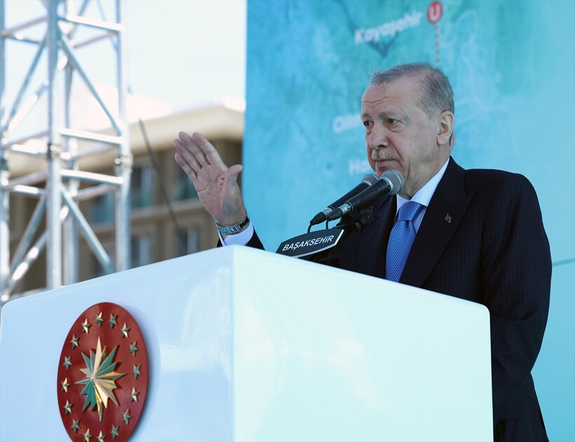 الرئيس أردوغان يفتتح خط مترو