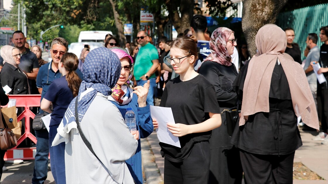 YKS'nin ilk oturumu Temel Yeterlilik Testi