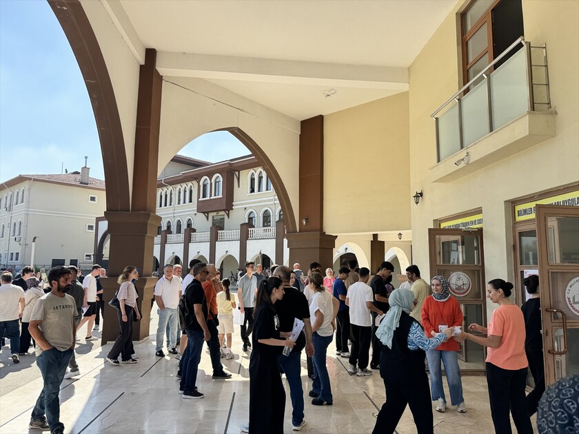 YKS'de Alan Yeterlilik Testleri oturumu