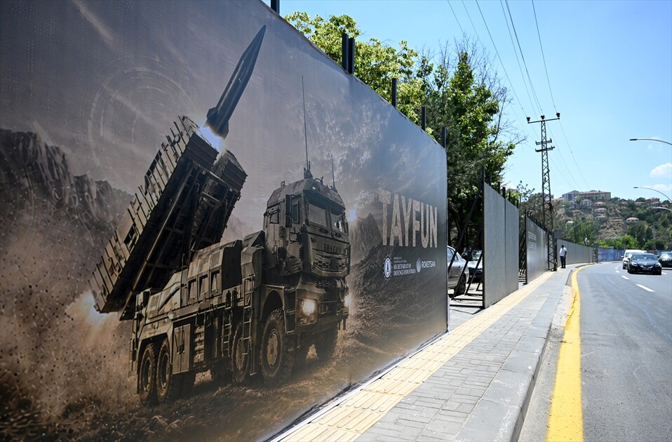 NATO Zirvesi öncesi başkentte hazırlıklar sürüyor