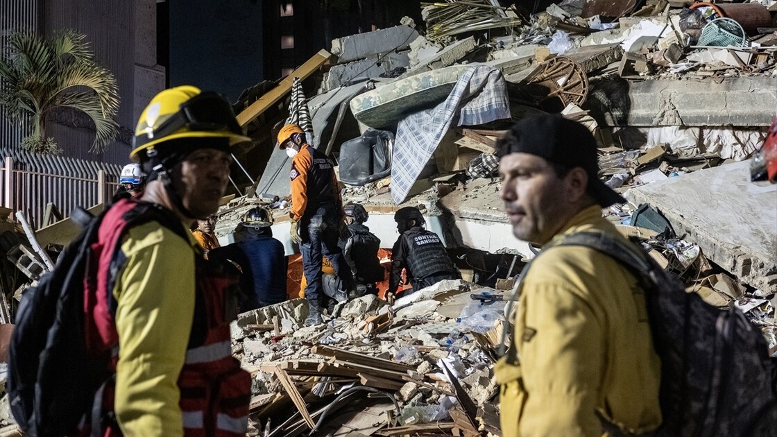 Venezuela declares state of emergency after twin earthquakes