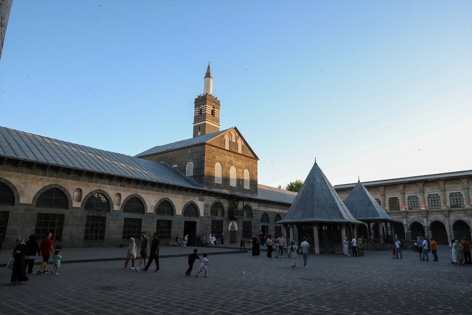 Diyarbakır'daki turizmciler 2 milyon ziyaretçi hedefine ulaşacaklarına inanıyor