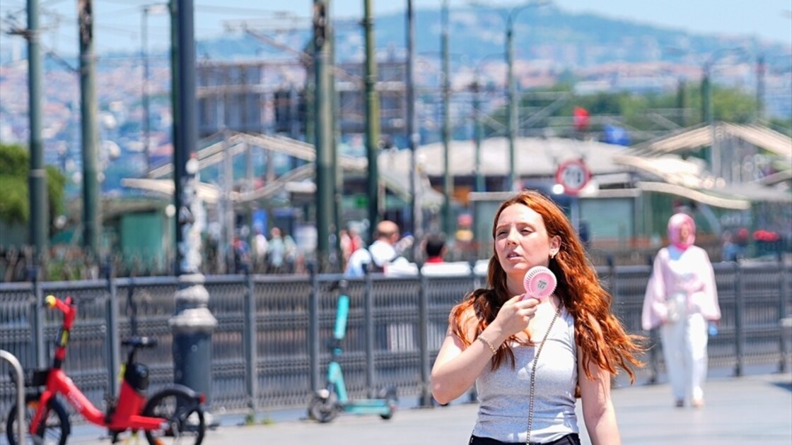 İstanbul'da sıcak hava etkili oldu