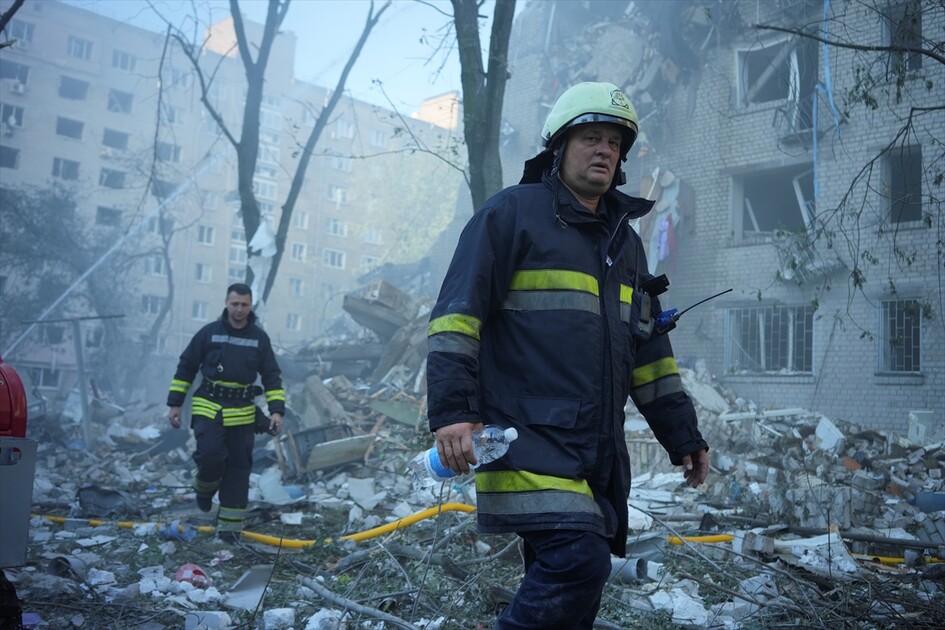 Rusya'nın Kiev'e saldırısında 13 kişi öldü, 30 kişi yaralandı