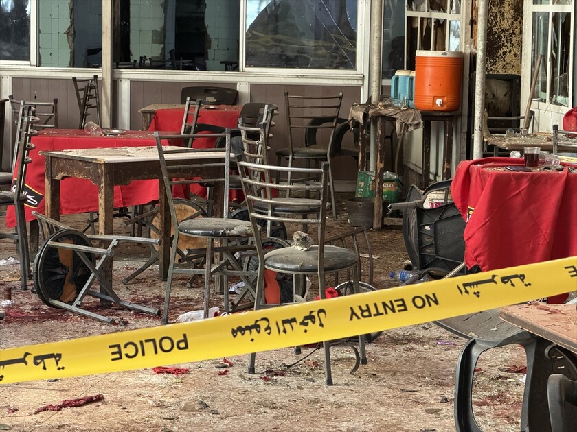 سوريا.. 6 قتلى و22 جريحا في تفجير داخل مقهى بدمشق