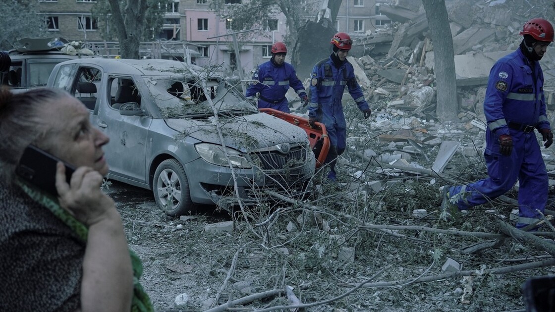 Rusya'nın Kiev'e saldırısında 13 kişi öldü, 30 kişi yaralandı