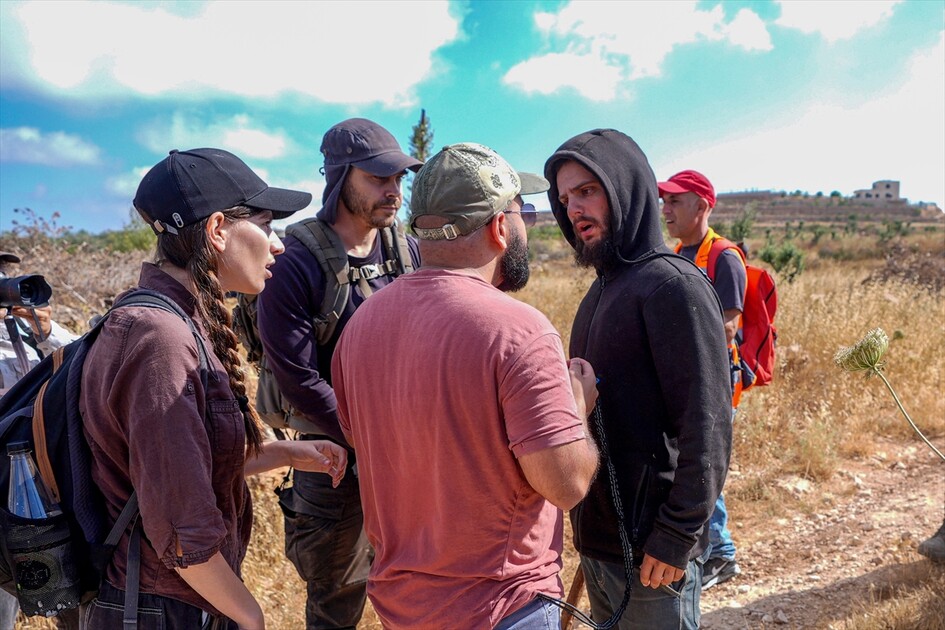 Israeli settlers attack Palestinians, foreign activists in West Bank
