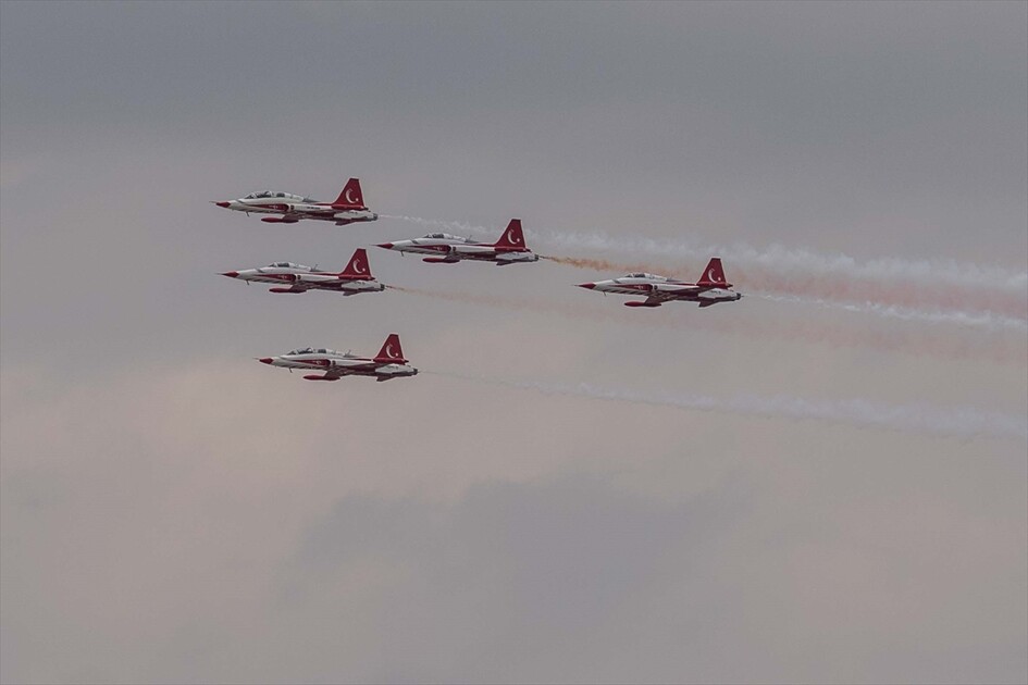 Türk Yıldızları NATO Zirvesi kapsamında Ankara'da gösteri uçuşu yapacak
