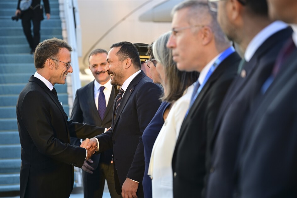Francuski predsjednik Macron doputovao u Ankaru na NATO samit