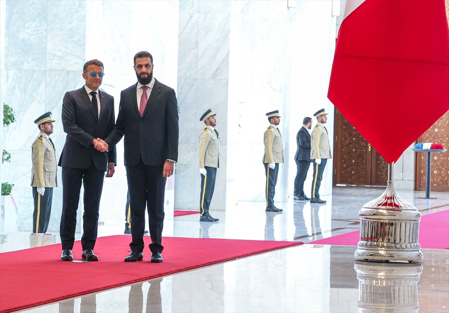 Ahmed al-Sharaa - Emmanuel Macron meeting in Damascus
