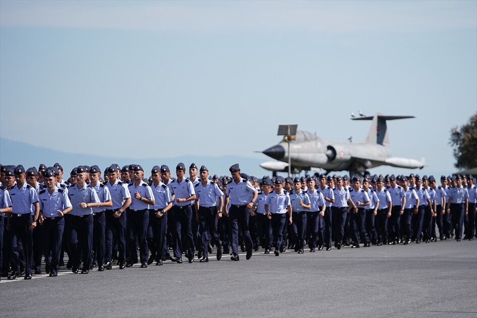 Hava Harp Okulu'nda geleceğin pilotları çok yönlü eğitimle yetişiyor